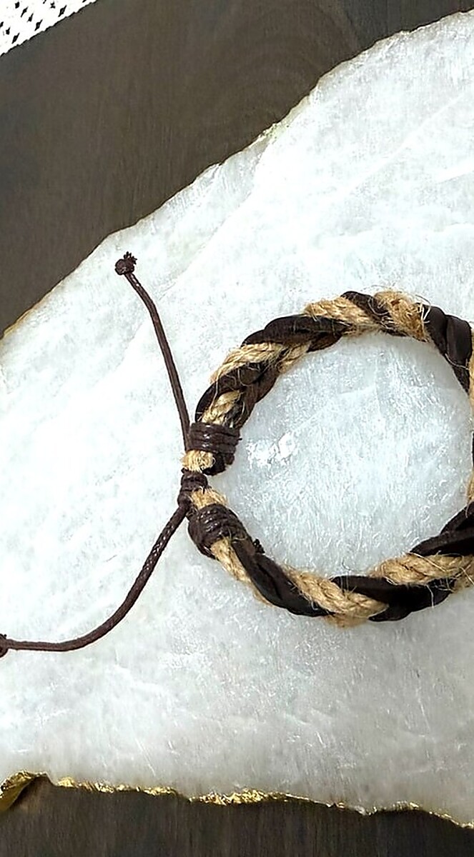 Hemp & Leather Twist