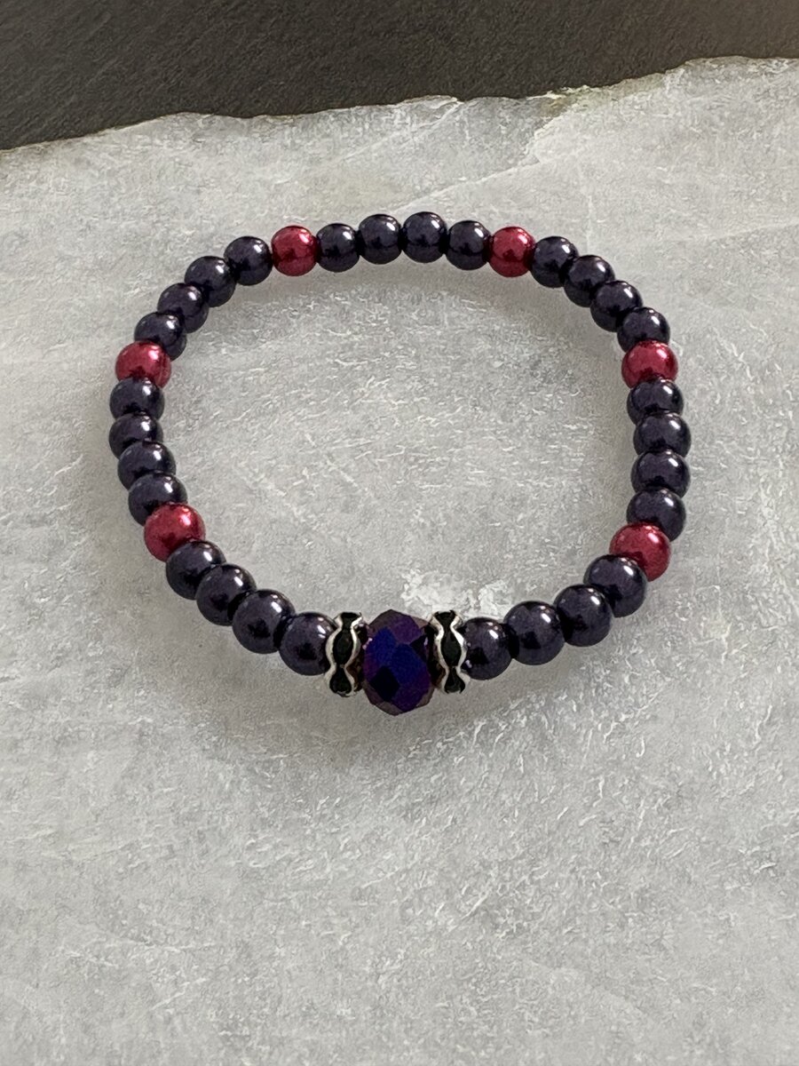 Navy & Red Bead Blue Crystal Bracelet