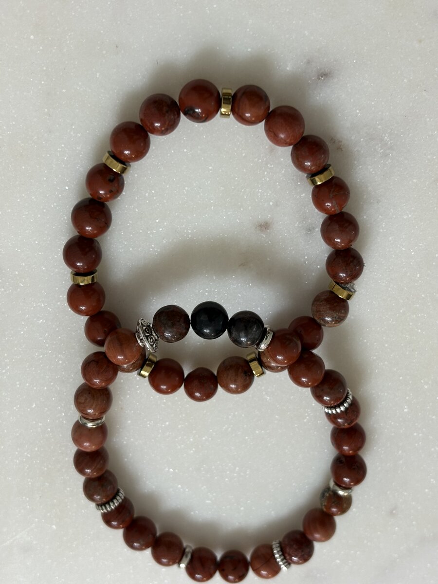 Red Mahogany & Black Onyx Focal Bracelet